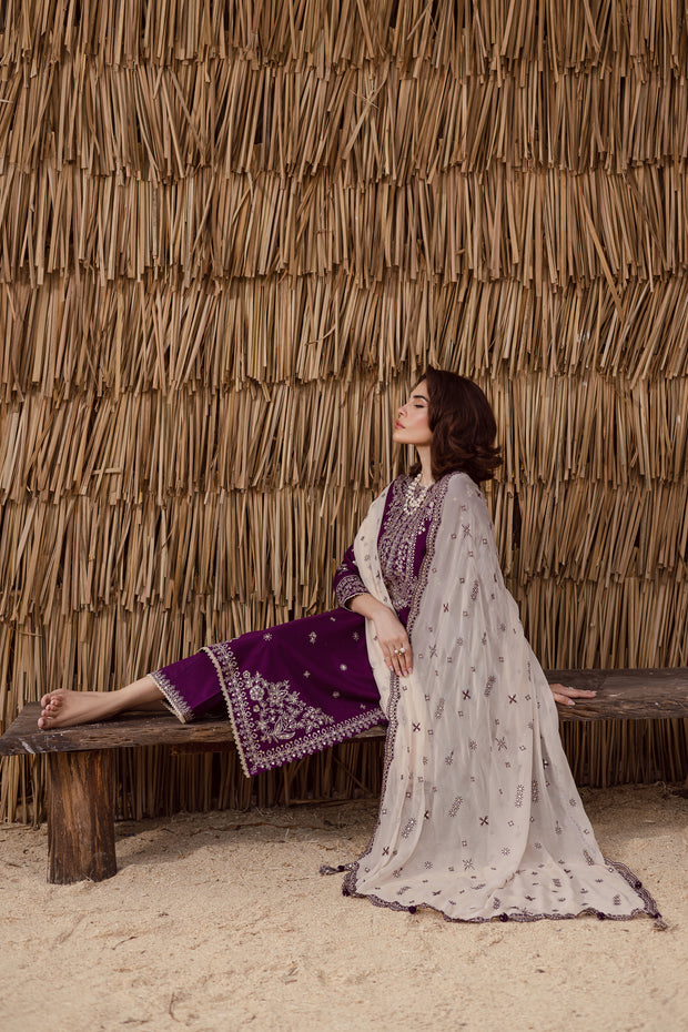 Crinkle chiffon dupatta with scalloped edges and pom pom tassels Pakistani festive dress Batik UK fast delivery