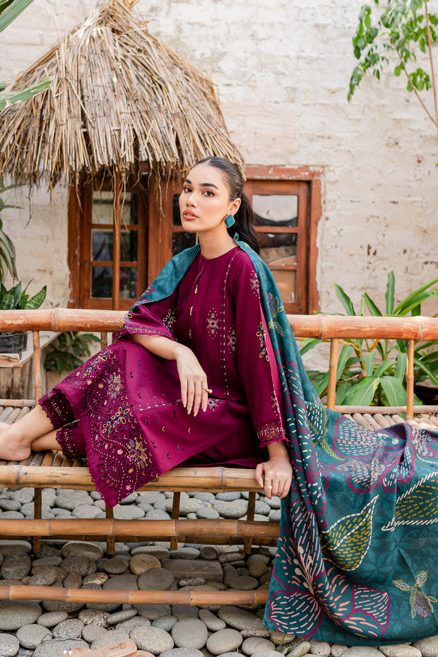 Bordeaux 3Pc - Embroidered Khaddar Dress