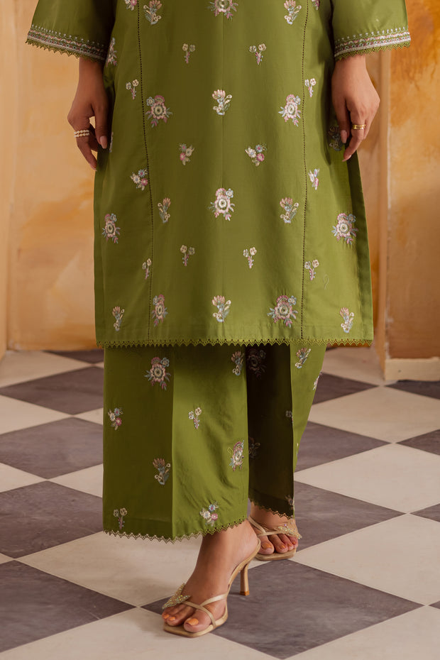 Chucky 2Pc - Embroidered Lawn Pret