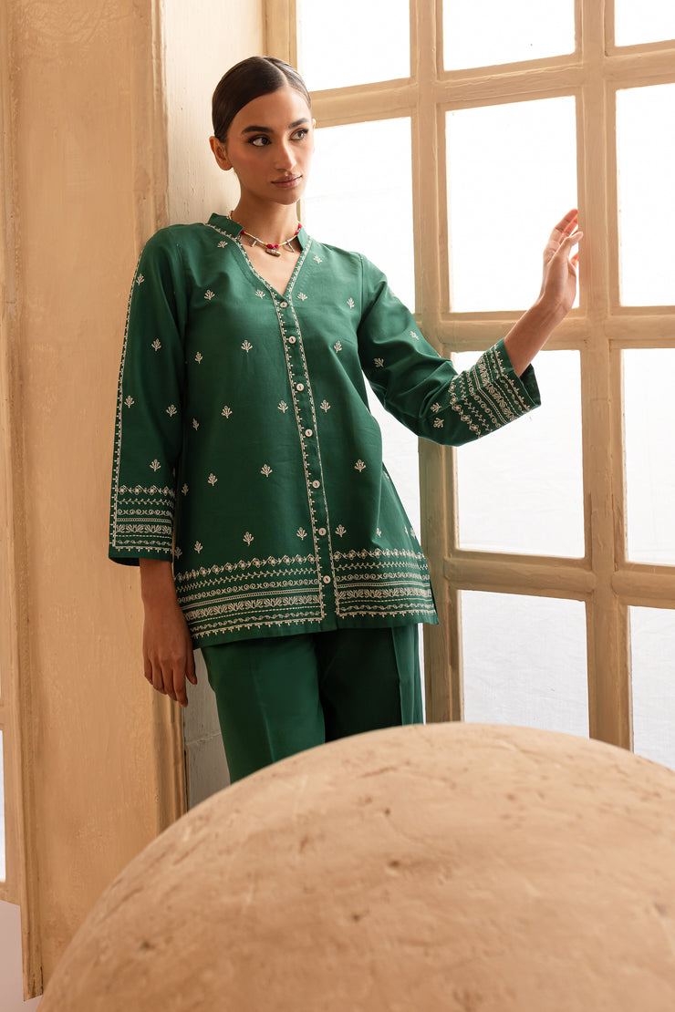 Vengert 2Pc - Embroidered Khaddar Dress