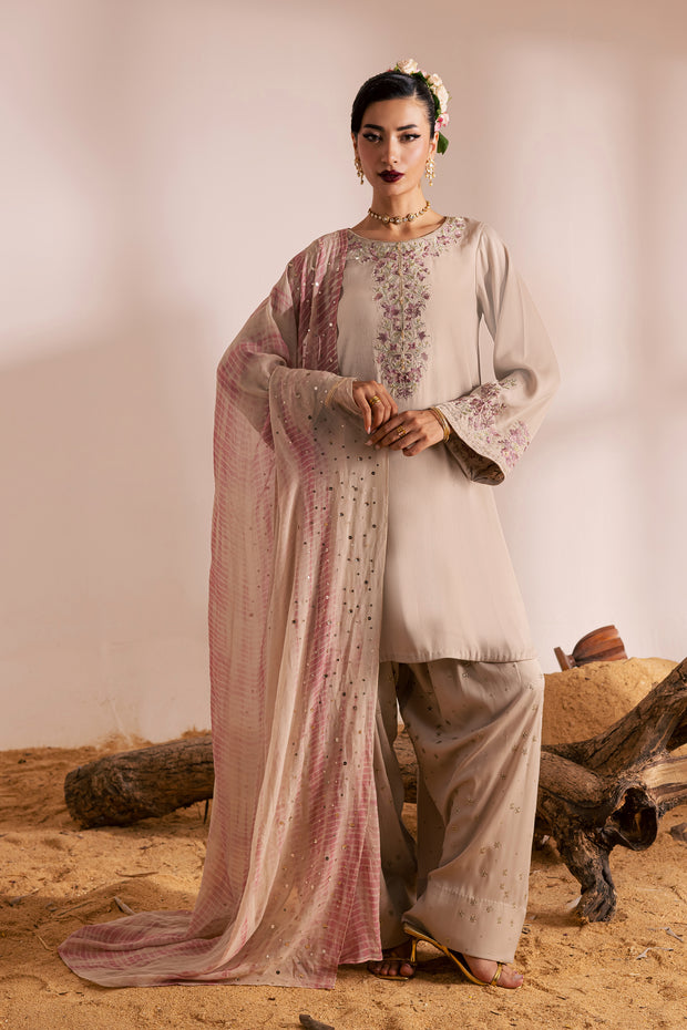 Nazli 3Pc - Festive Luxe Pret