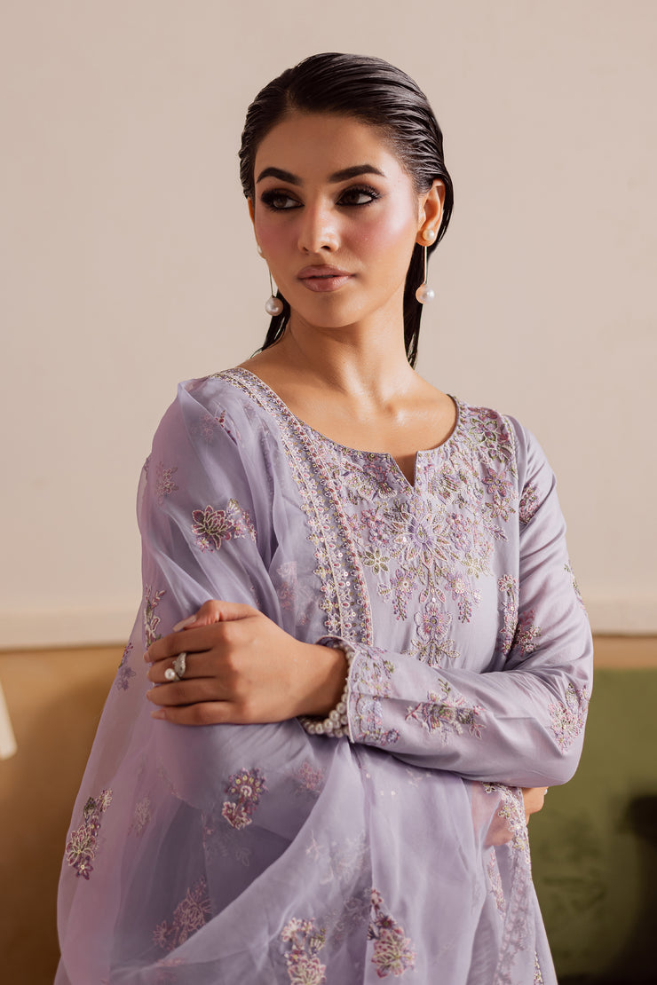 Shuja 3Pc - Embroidered Lawn Pret