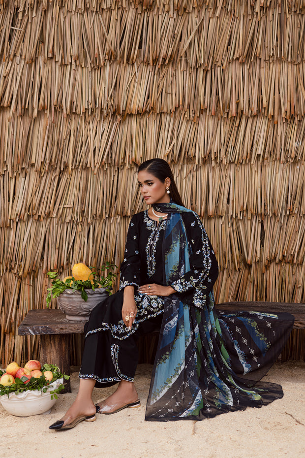 Printed blue crinkle chiffon dupatta with embroidered black shirt modern Pakistani ethnic wear for party UK