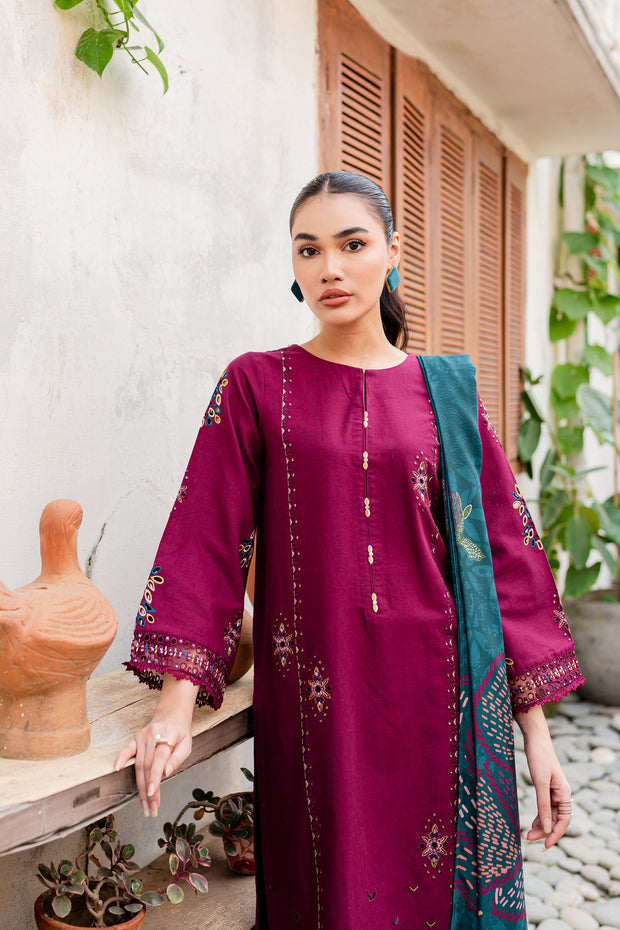 Bordeaux 3Pc - Embroidered Khaddar Dress