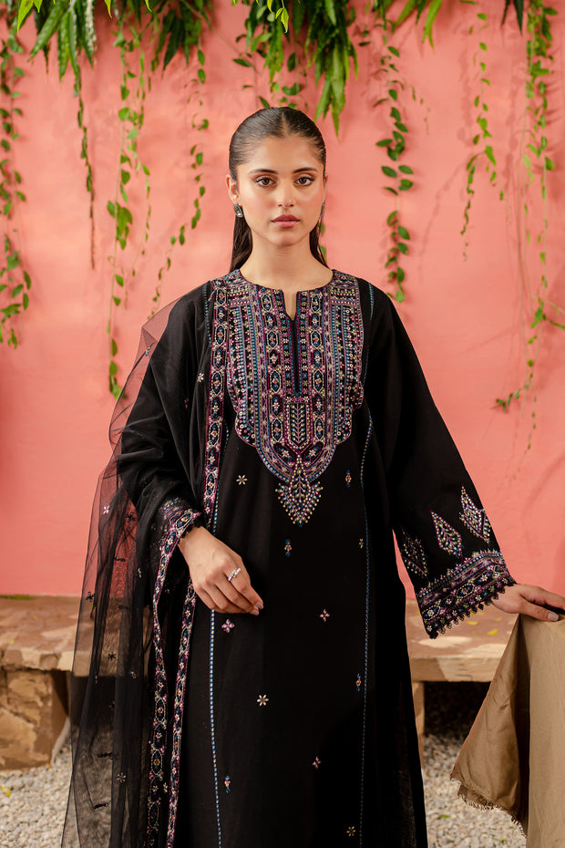 Noelle 3Pc - Embroidered Khaddar Dress