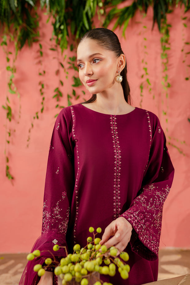 Sereia 3Pc - Embroidered Khaddar Dress