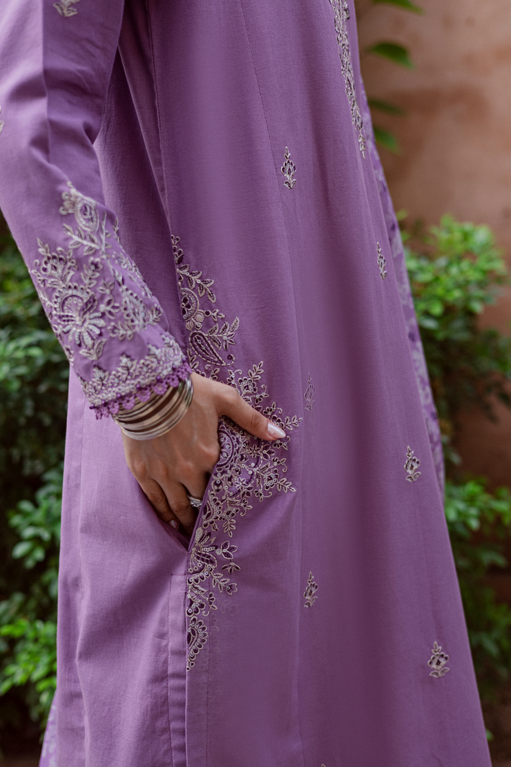 Lavender khaddar ensemble radiating effortless grace and contemporary charm. Ready to wear Pakistani South Asian
