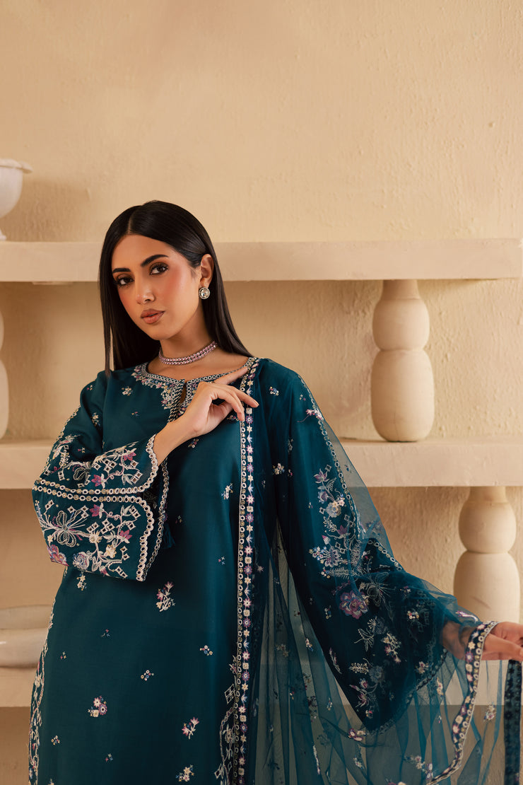 Amaan 3Pc - Embroidered Solid Dress