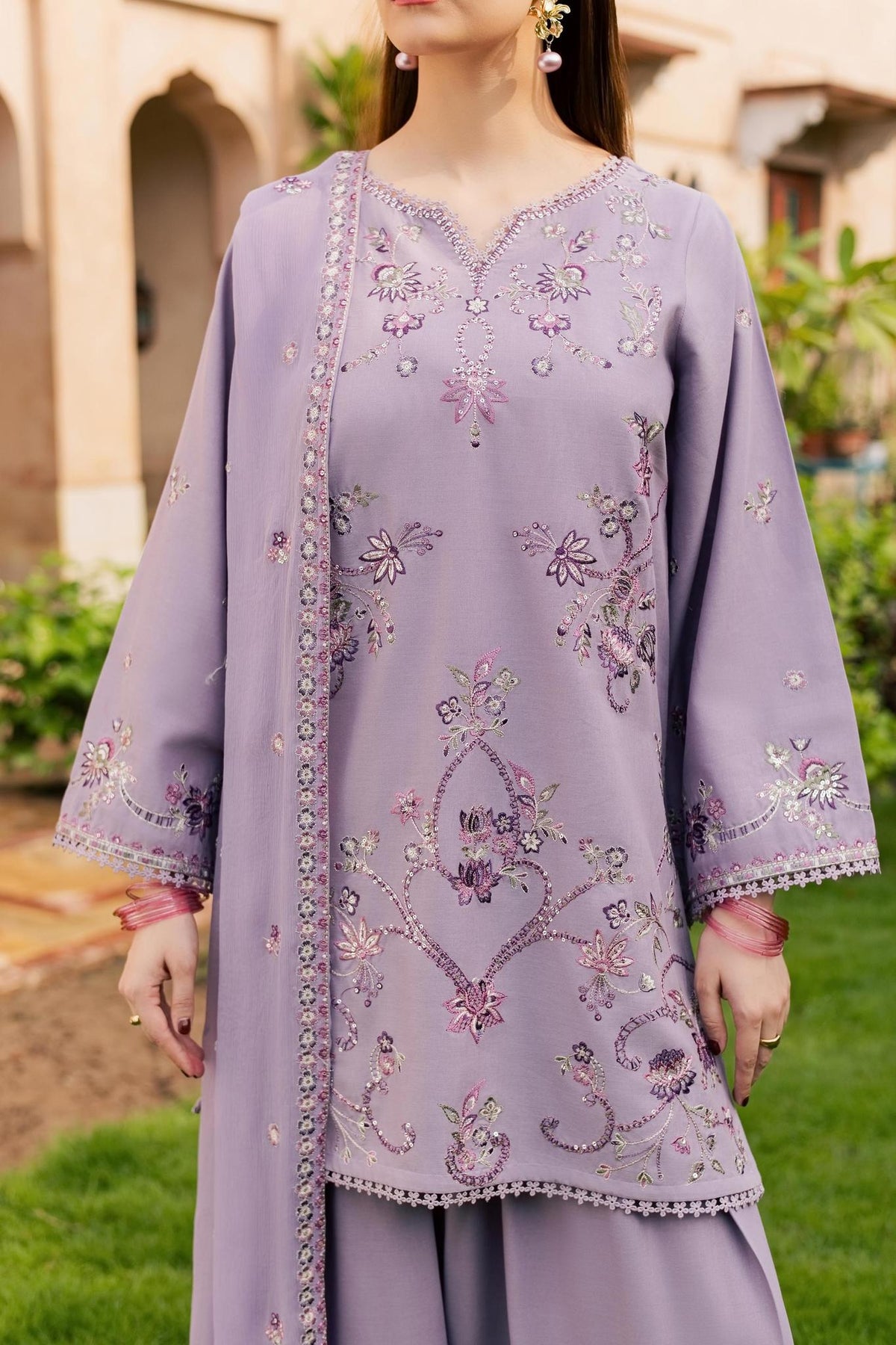 WINTER 2026 | BATIK UK