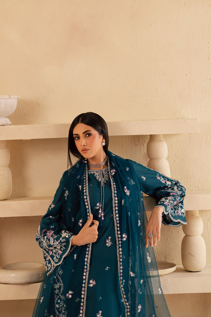 Amaan 3Pc - Embroidered Solid Dress