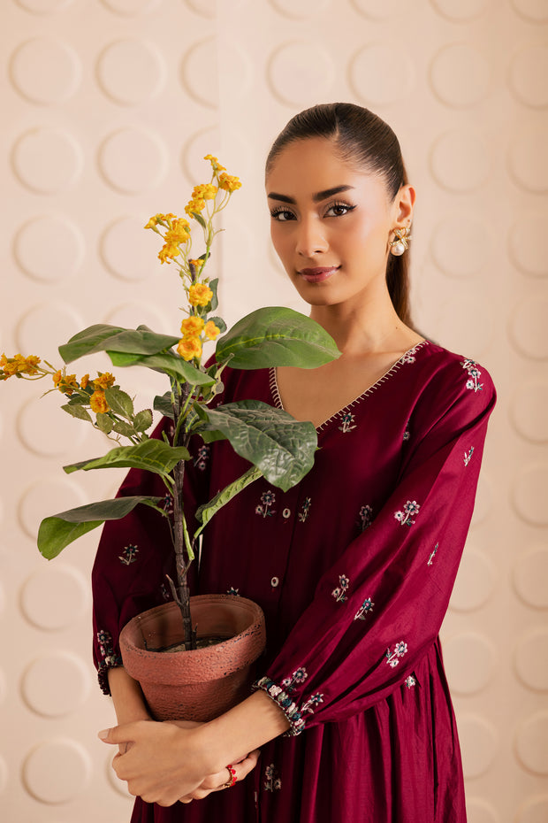 Virginia Miller 2pc - Embroidered Lawn Pret