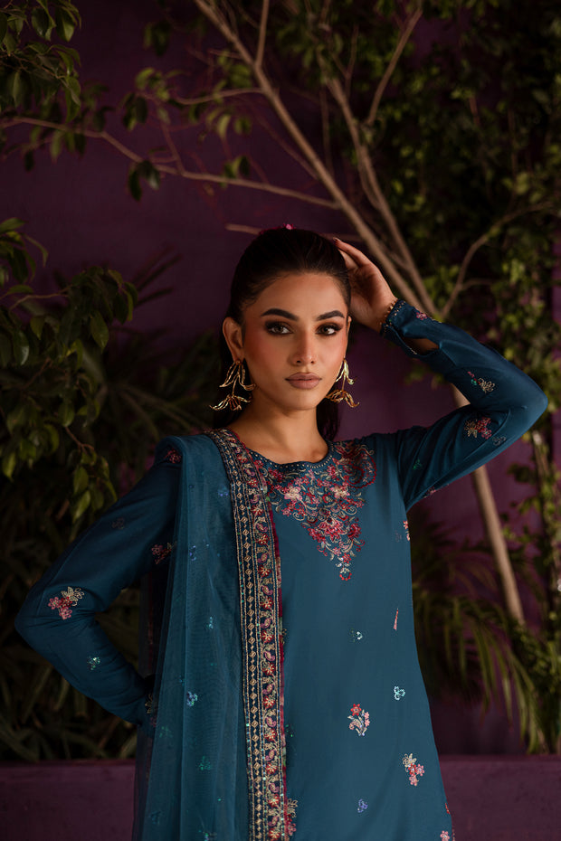 Eshmaal 3Pc - Embroidered Solid Dress