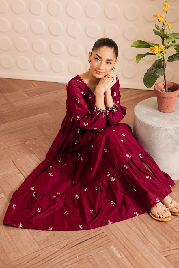 Virginia Miller 2pc - Embroidered Lawn Pret