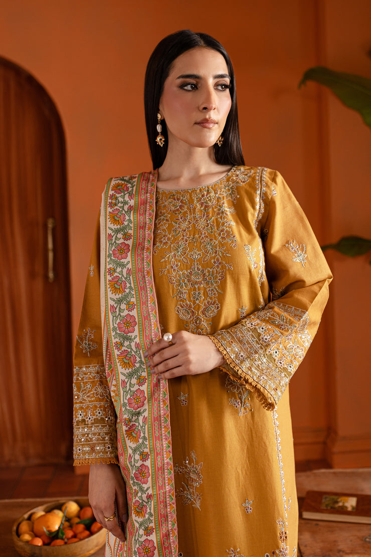 Gold Inarah 3Pc - Embroidered Khaddar Dress