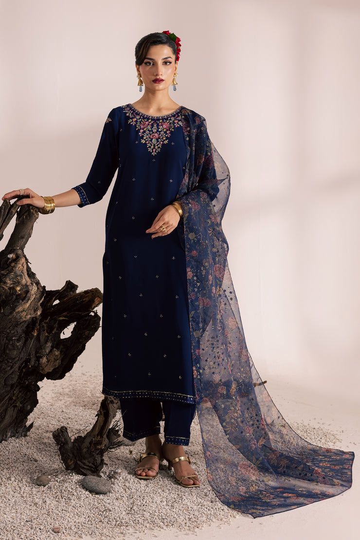 Stylish pret wear with luxe embroidery