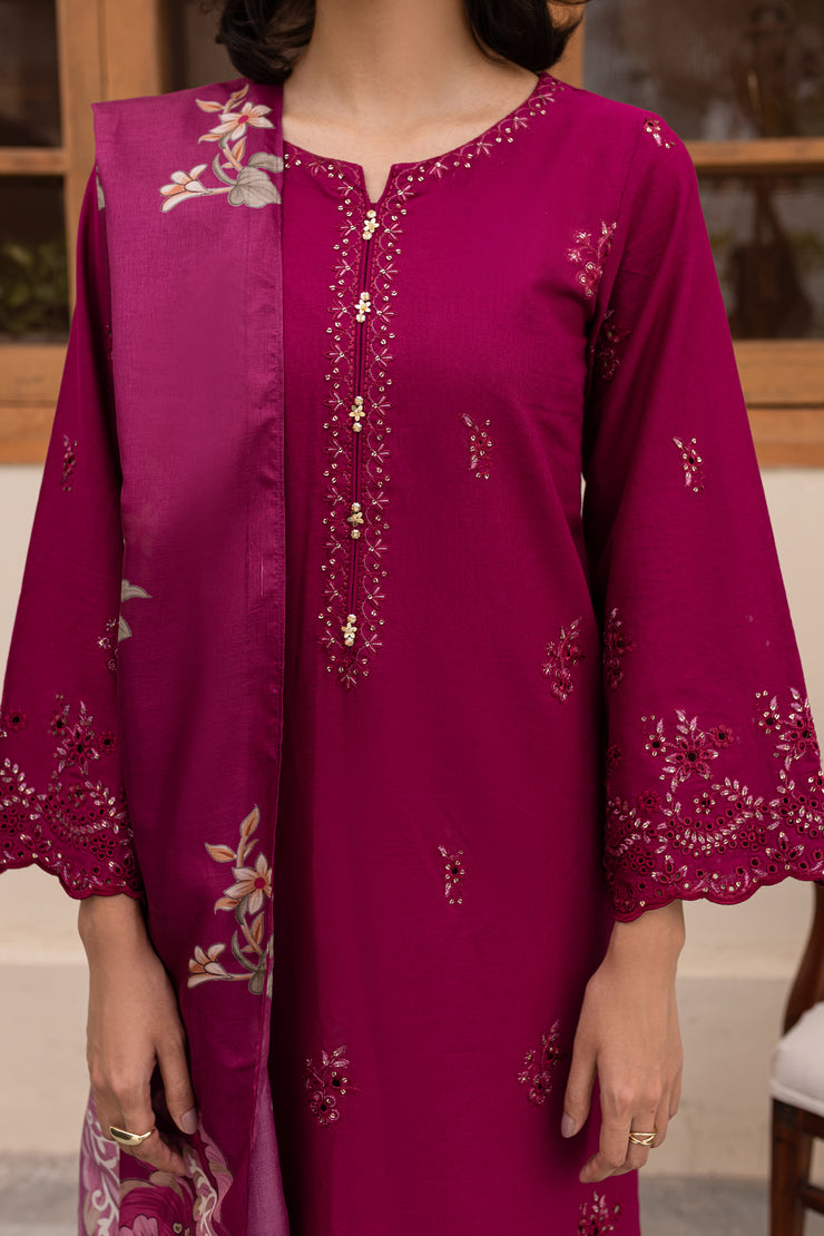 Lilas 3Pc - Embroidered Khaddar Dress