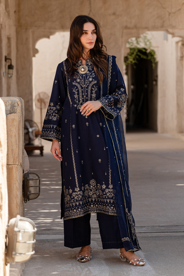 Fidos 3Pc - Embroidered Khaddar Dress