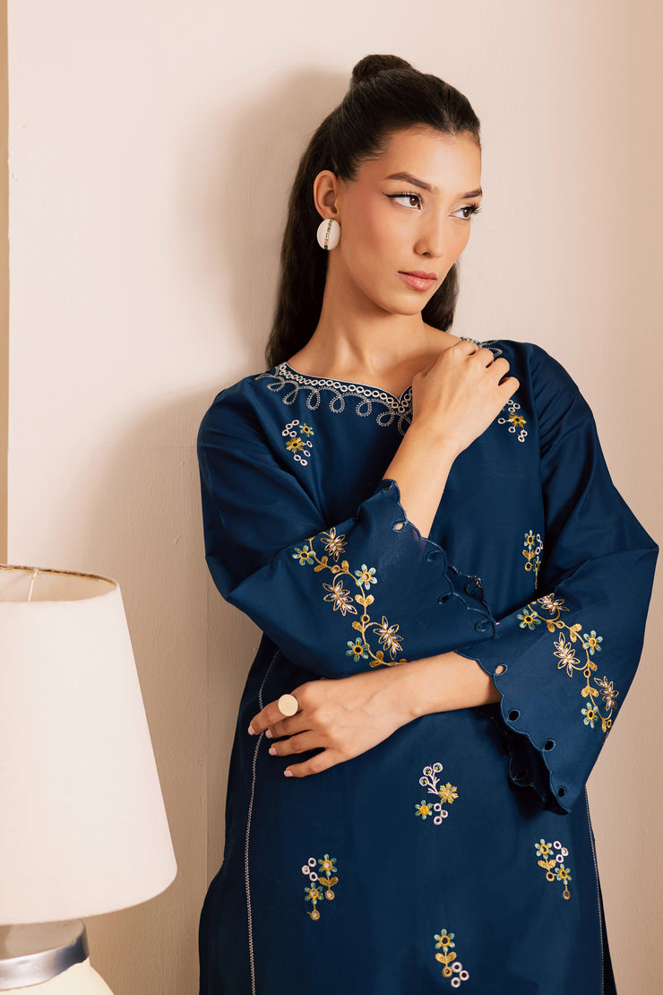 Reef 2Pc - Embroidered Lawn Pret