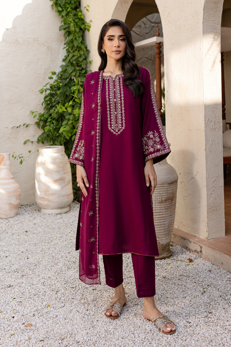 Saaya 3Pc - Embroidered Khaddar Dress