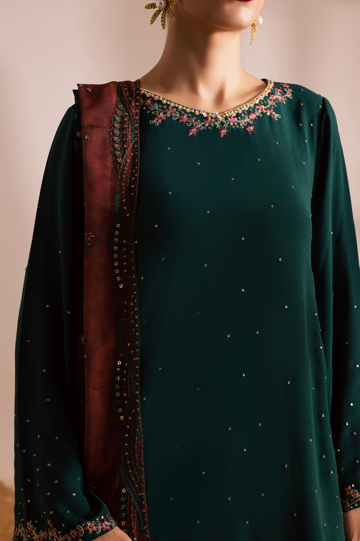 Valeria 3Pc - Festive Luxe Pret