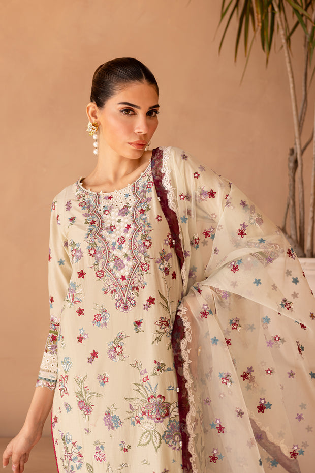 Amiraa 3Pc - Embroidered Luxe Pre