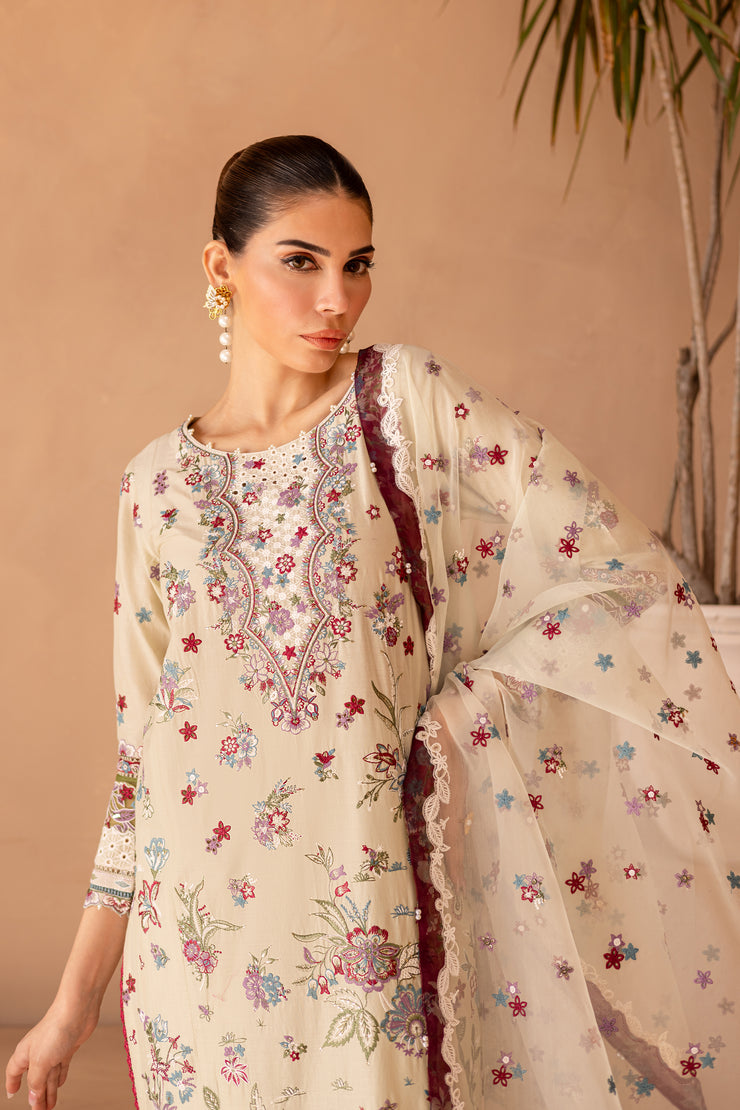 Amiraa 3Pc - Embroidered Luxe Pre