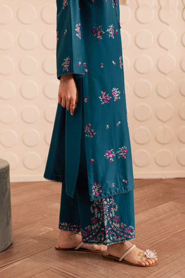 Hyacinth 2Pc - Embroidered Lawn Pret