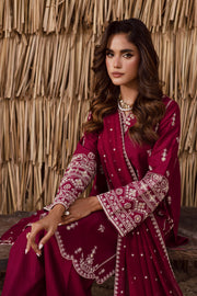 Heavily embroidered sleeve with intricate threadwork on burgundy khaddar fabric traditional Pakistani outfit Batik UK