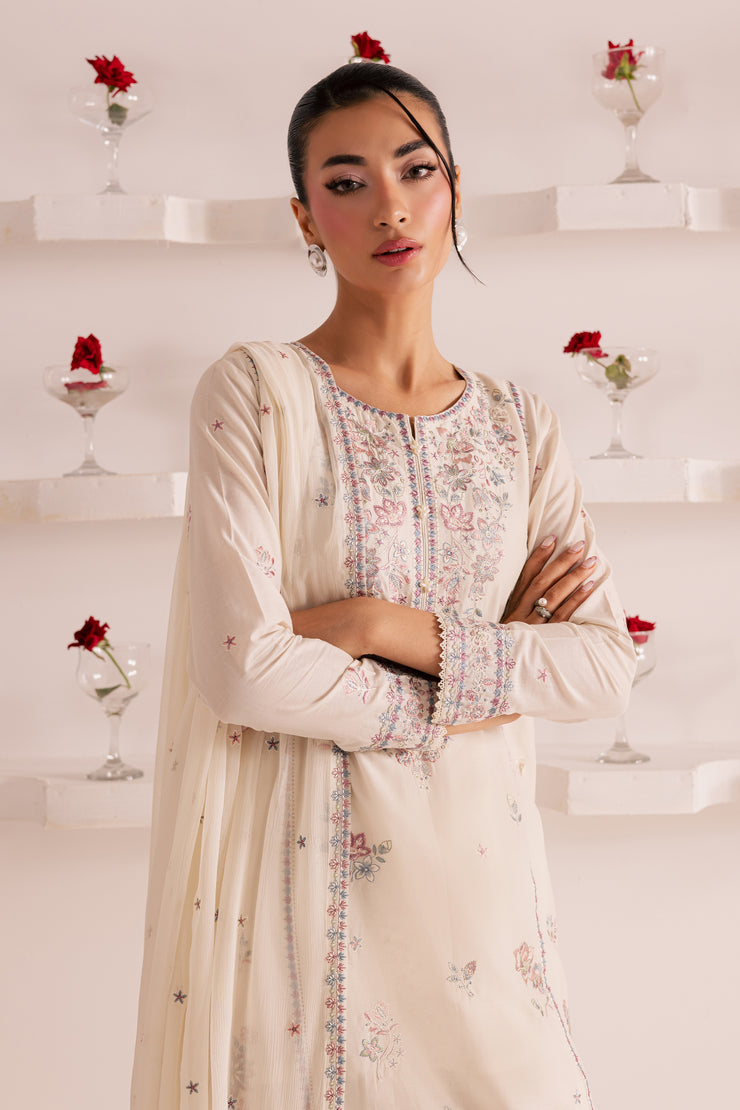 Off White Flower 3Pc - Embroidered Casual Pret