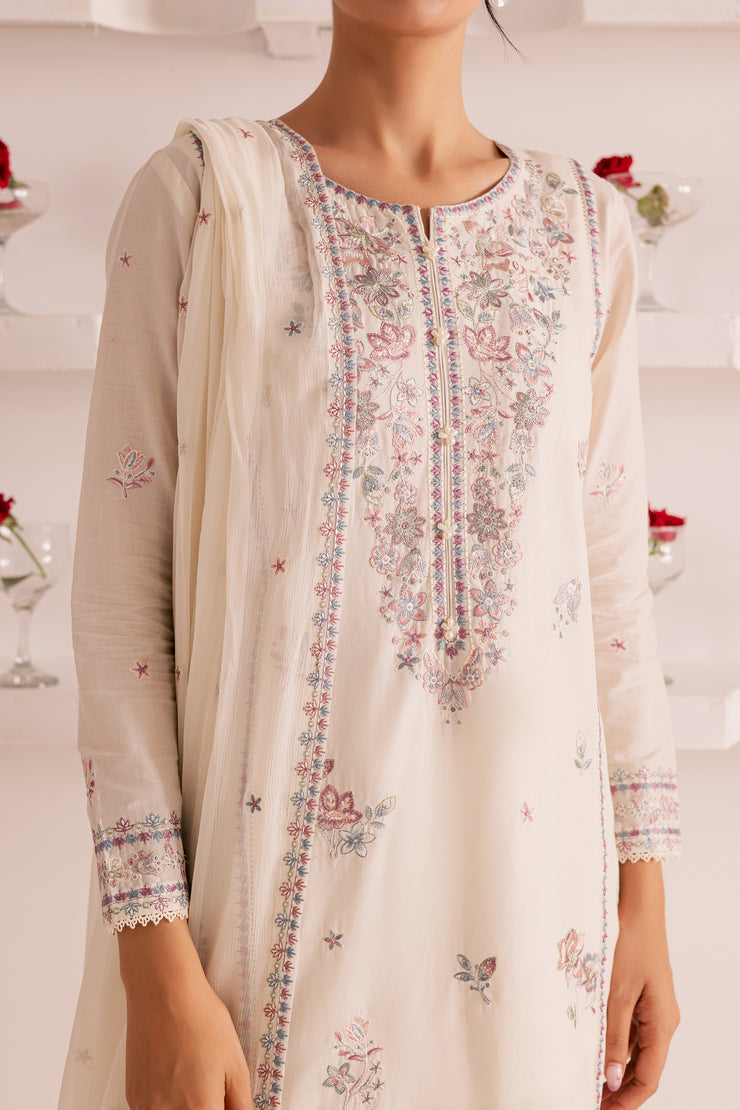 Off White Flower 3Pc - Embroidered Casual Pret