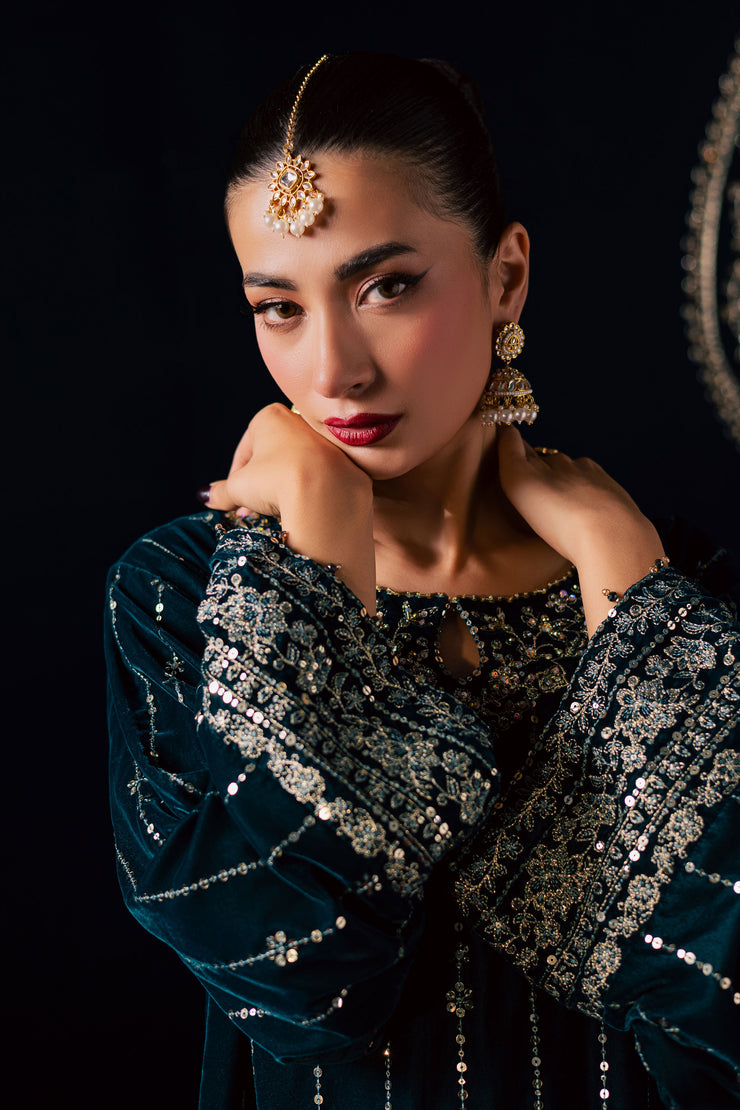  Blue Winter 2Pc - Velvet Luxe Pret BATIKLuxePRET2025  BATIK   XS / Teal / Velvet-S / Teal / Velvet-M / Teal / Velvet-L / Teal / Velvet-XL / Teal / Velvet