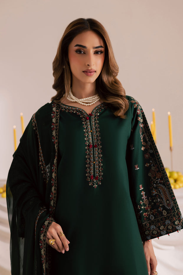  Cross Hatch 3Pc - Embroidered Khaddar Dress BATIK WINTER PRET 2025  BATIK   XS / Emerald Green / Khaddar-S / Emerald Green / Khaddar-M / Emerald Green / Khaddar-L / Emerald Green / Khaddar-XL / Emerald Green / Khaddar