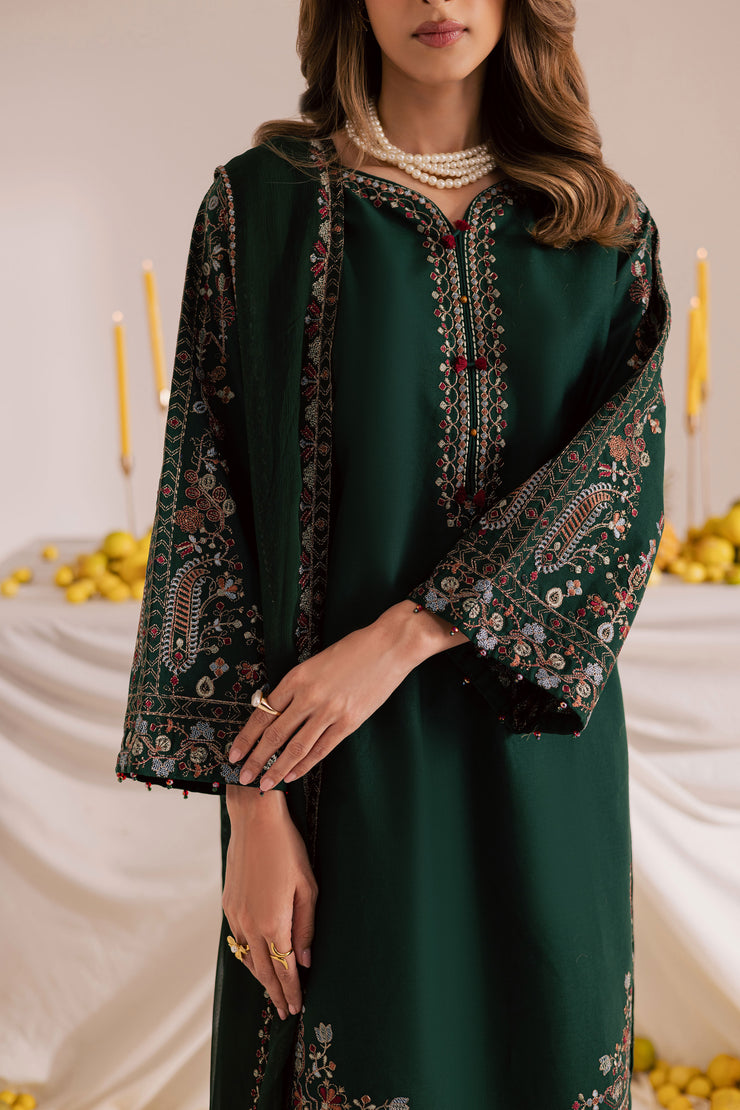  Cross Hatch 3Pc - Embroidered Khaddar Dress BATIK WINTER PRET 2025  BATIK   XS / Emerald Green / Khaddar-S / Emerald Green / Khaddar-M / Emerald Green / Khaddar-L / Emerald Green / Khaddar-XL / Emerald Green / Khaddar