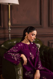 A warm winter South Asian outfit in soft khaddar, designed for Pakistani and Indian festive events, weddings, Eid gatherings and elegant everyday wear.
