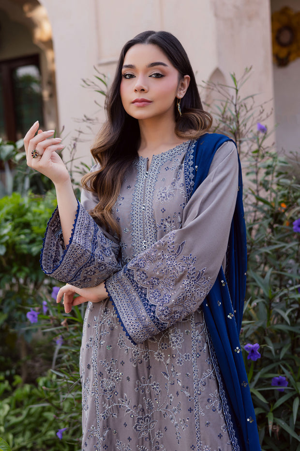  Ezlyin 3Pc - Embroidered Karandi Dress BATIK WINTER PRET 2025  BATIK   XS / Grey / Karandi-S / Grey / Karandi-M / Grey / Karandi-L / Grey / Karandi-XL / Grey / Karandi