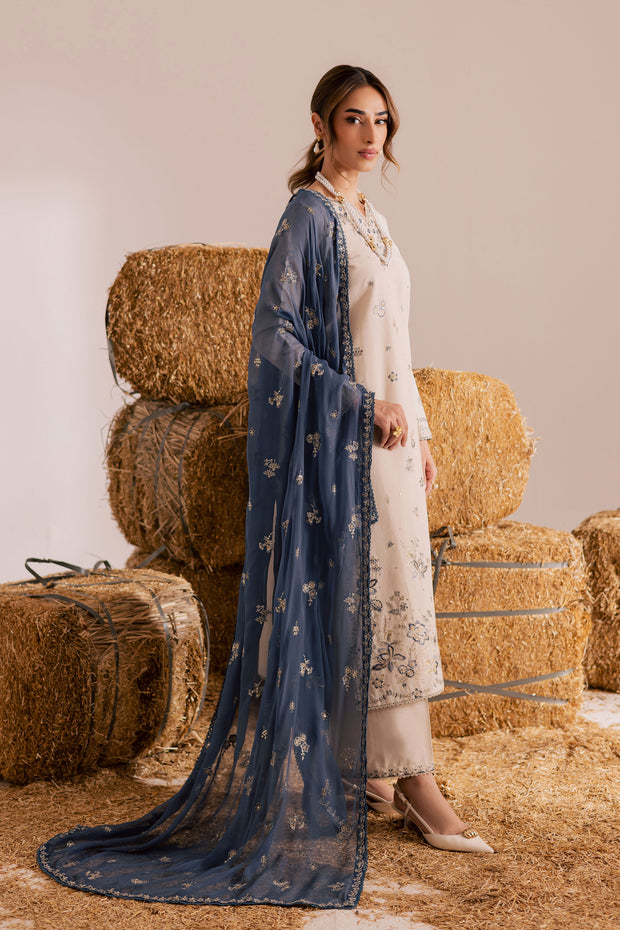 Gul e Lala 3Pc - Embroidered Khaddar Dress