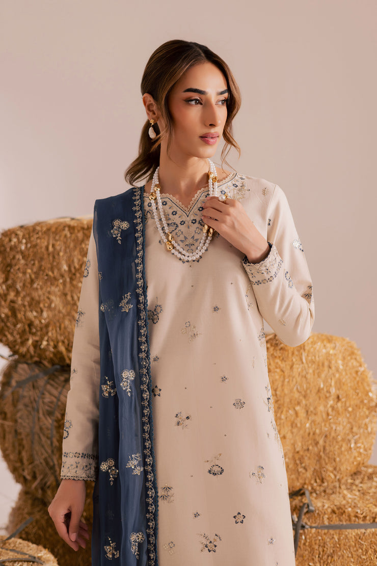 Gul e Lala 3Pc - Embroidered Khaddar Dress