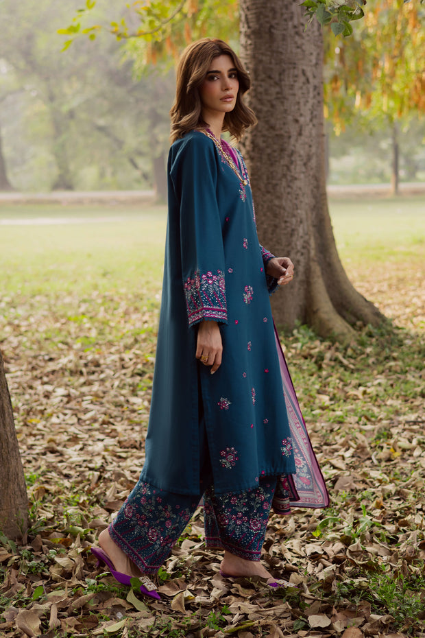 Moscow 3Pc - Embroidered Khaddar Dress
