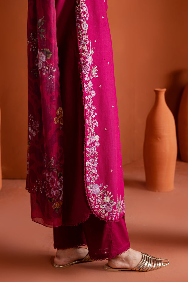 Pink Inizio 3Pc - Embroidered Khaddar Dress