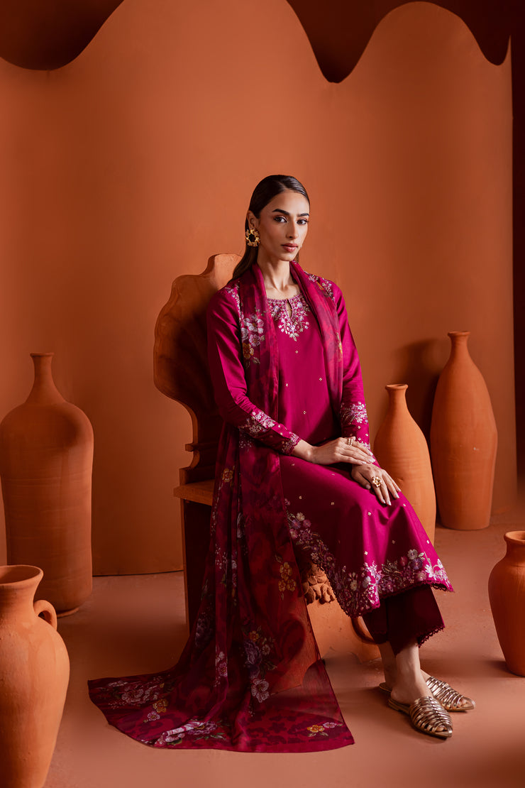 Pink Inizio 3Pc - Embroidered Khaddar Dress