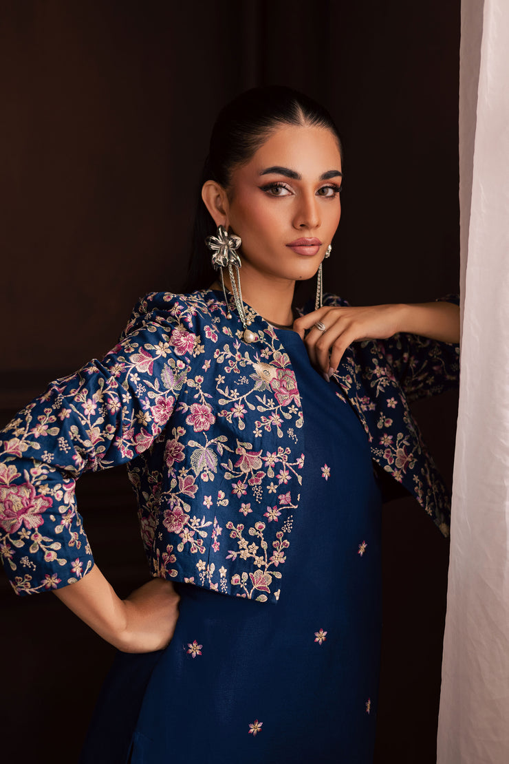 A warm winter South Asian outfit in soft khaddar, designed for Pakistani and Indian festive events, weddings, Eid gatherings and elegant everyday wear.