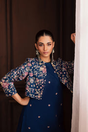 A warm winter South Asian outfit in soft khaddar, designed for Pakistani and Indian festive events, weddings, Eid gatherings and elegant everyday wear.