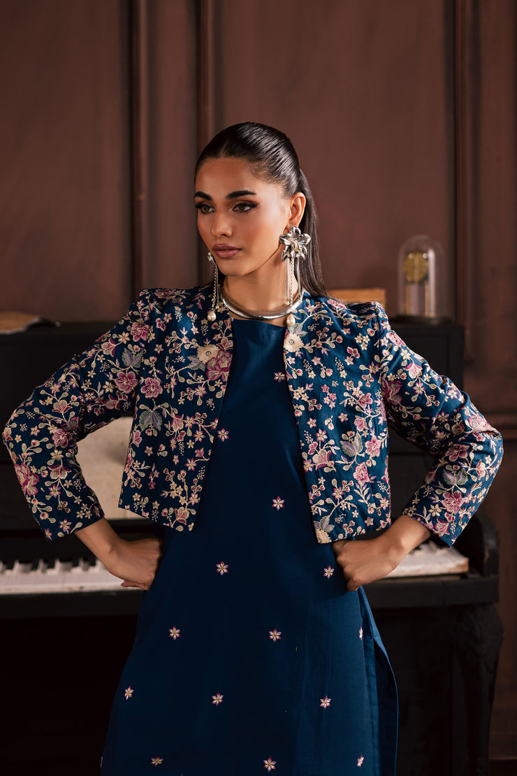 A warm winter South Asian outfit in soft khaddar, designed for Pakistani and Indian festive events, weddings, Eid gatherings and elegant everyday wear.