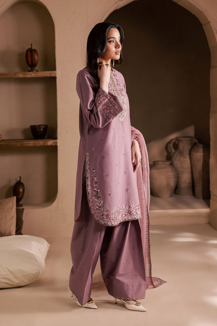 Tea Alyssa 3Pc - Embroidered Khaddar Dress