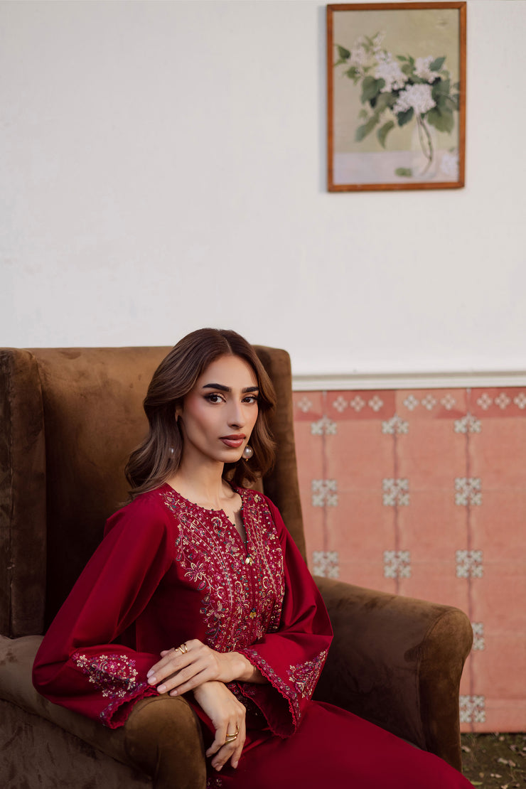Hyde 2Pc - Embroidered Khaddar Dress