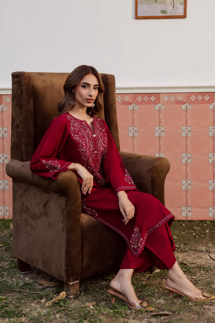 Hyde 2Pc - Embroidered Khaddar Dress